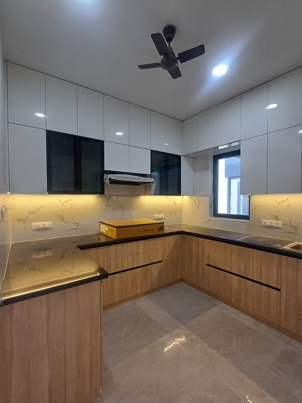 Modular Kitchen Interior in Guduvancheri,Madhavaram 